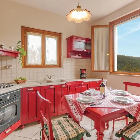 Poggiolivo Holiday home *