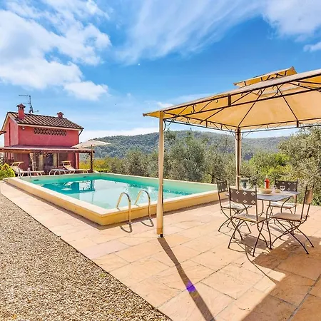 Poggiolivo Holiday home *